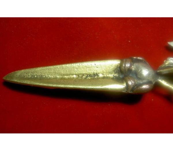 C罗鼓舞叙利亚儿童:我会和你们同在_milan米兰(图2) 米兰官方网站