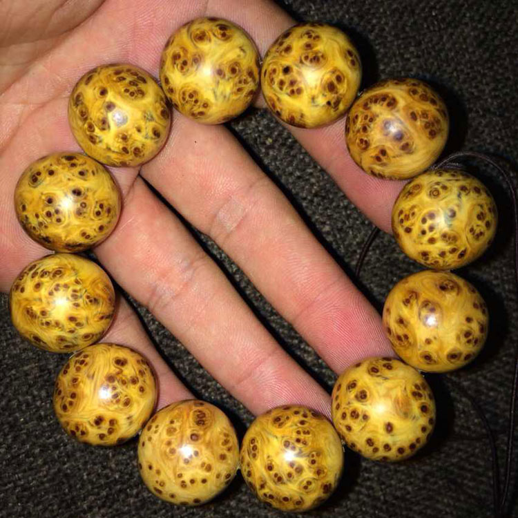 milan米兰_恒大最强三叉戟曾立下赫赫战功!如今只有他还能踢上中超(图2) 米兰官方网站